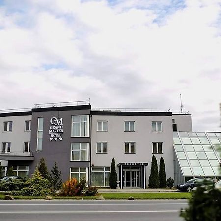 Grand Master Hotel 德日 外观 照片